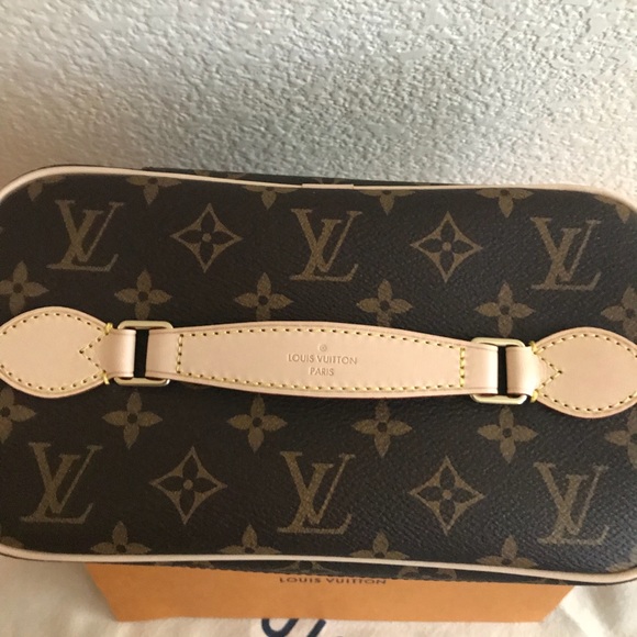 LV BB NWT - Picture 3 of 8